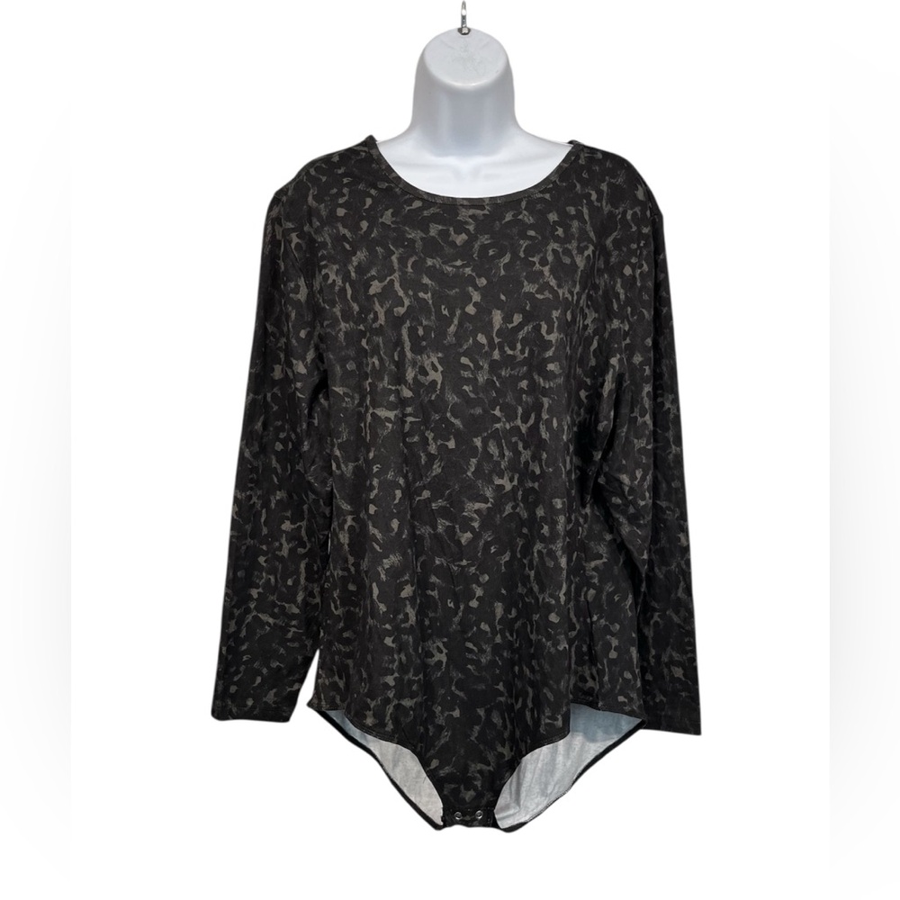LuLaRoe Nova bodysuit size 3X